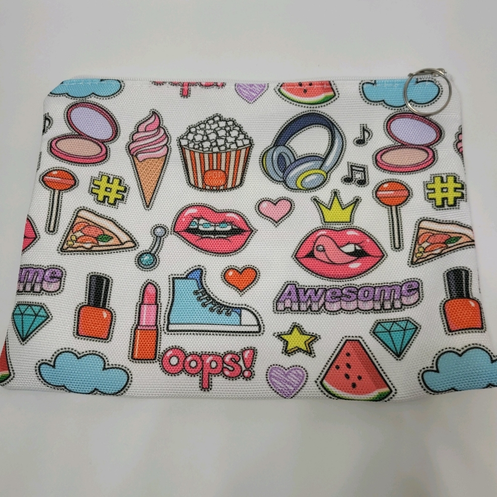 New large makeup bag with zipper top
